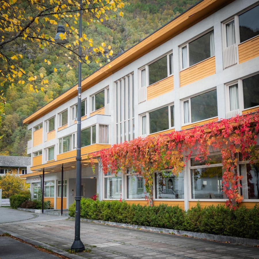 Lindstrom Hotel Laerdalsoyri Exterior foto